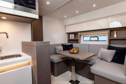 Image 7 for BENETEAU GT 45