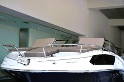 Image 15 for BAYLINER VR6 Cuddy Cabin