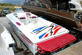 Bahia 32  2005  length 9.9  price 75,000 €